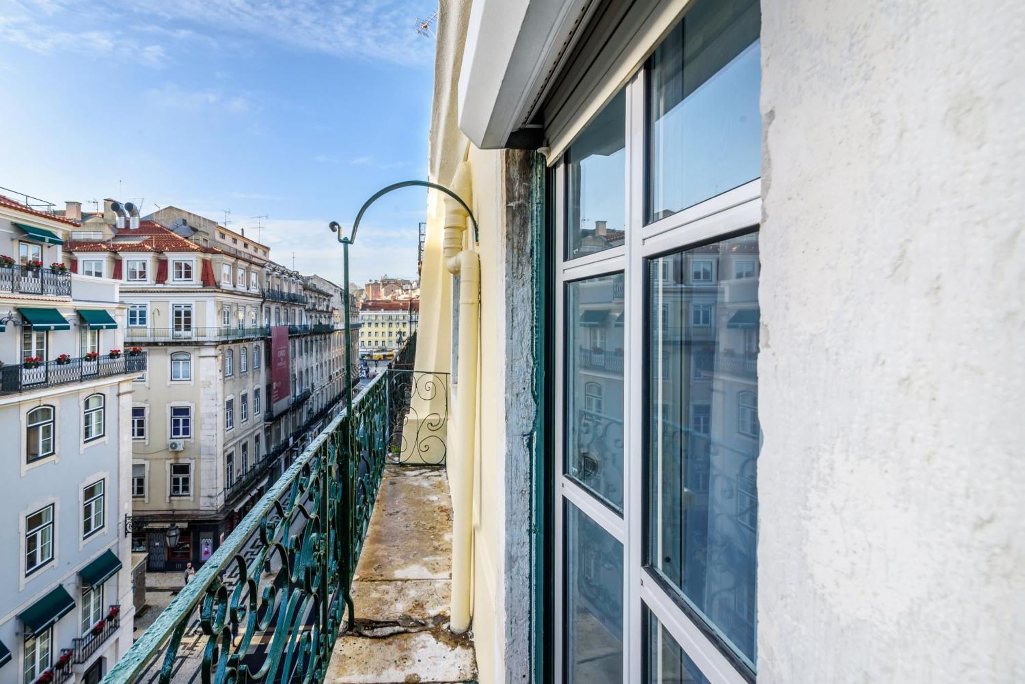 Whome City Chic Escape: Your Stylish Haven In Downtown Lisboa Exteriér fotografie